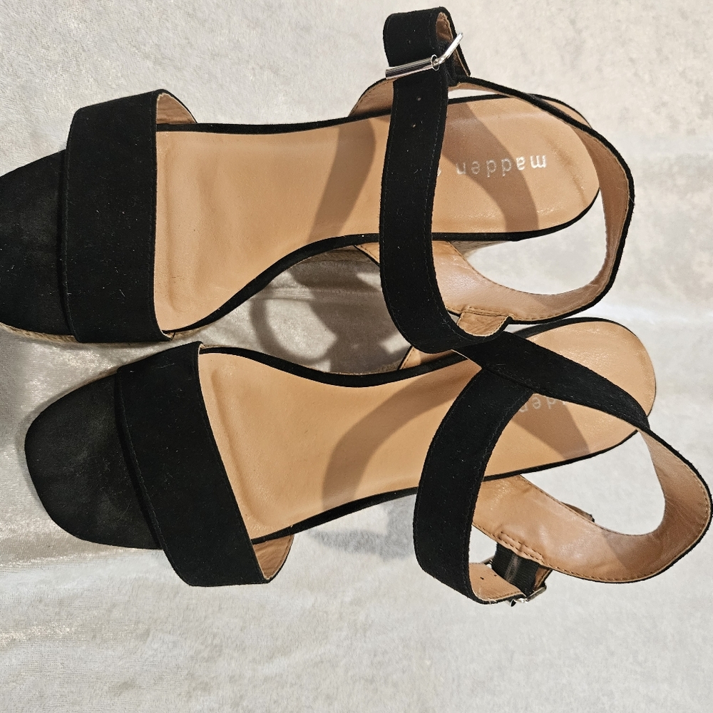 CANDIES Black Strap Wedge Size 10